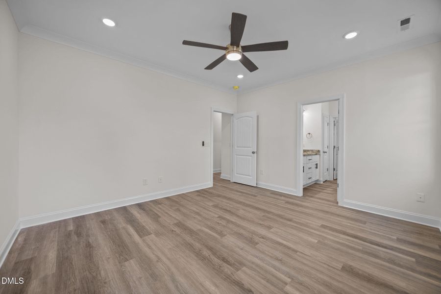 23-web-or-mls-IMG_6984 23-web-or-mls-IMG_6984