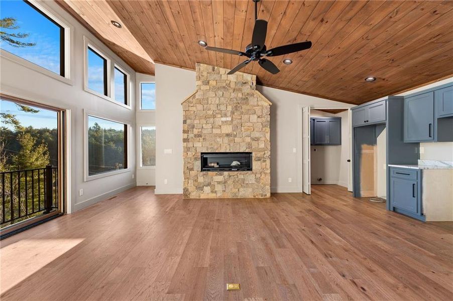 Spacious, unfurnished interior of a new home in , Blue Ridge (Image 22).