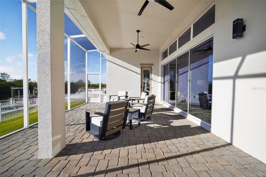 Exterior details and patio area of a home in , Apollo Beach (Image 22).