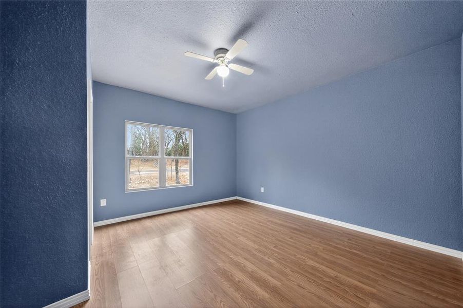 Spacious, unfurnished interior of a new home in , Murchison (Image 34).