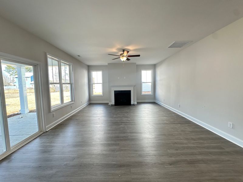 Spacious, unfurnished interior of a new home in Parkwood Estates, Leland (Image 19).