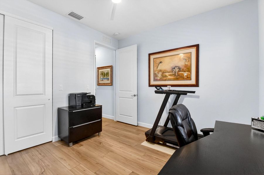 22-web-or-mls-DSC_1564 22-web-or-mls-DSC_1564