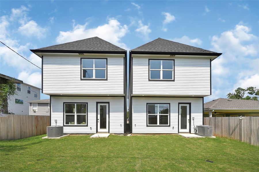 Front exterior of a new home in , Houston, TX, highlighting curb appeal (Image 24). Front exterior of a new home in , Houston, TX, highlighting curb appeal (Image 24).