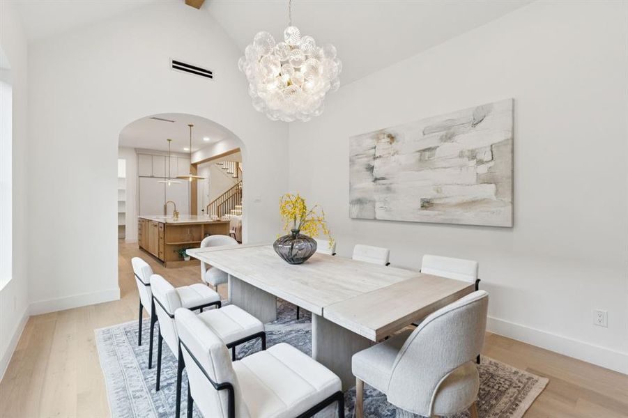 Furnished interior view inside a new home in , Dallas (Image 15). Furnished interior view inside a new home in , Dallas (Image 15).