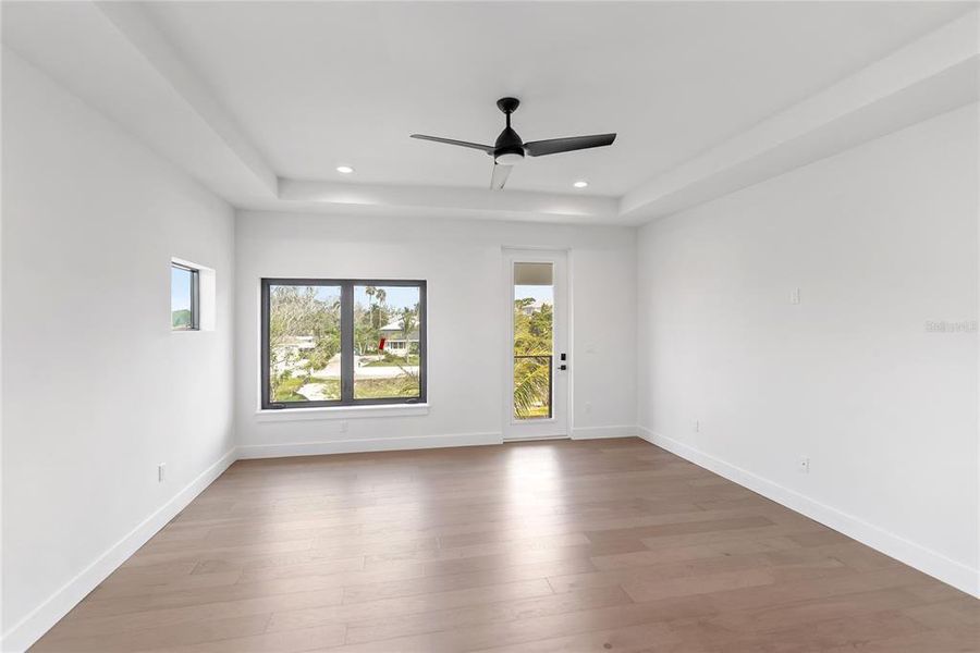 Spacious, unfurnished interior of a new home in , Longboat Key (Image 18). Spacious, unfurnished interior of a new home in , Longboat Key (Image 18).