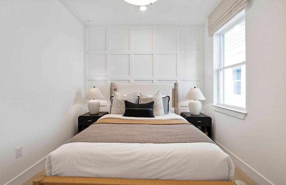 Representative furnished interior of a home built from the Mystique by Pulte Homes in Riversong, Parrish (Image 18).