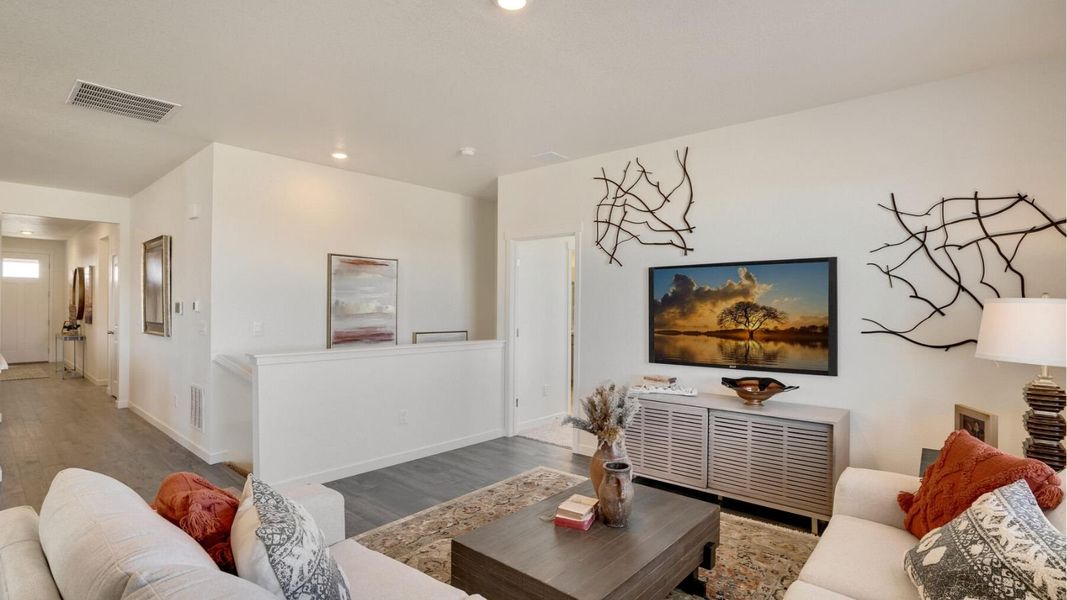 Furnished interior view inside a new home in Settlers Crossing, Commerce City (Image 5). Furnished interior view inside a new home in Settlers Crossing, Commerce City (Image 5).