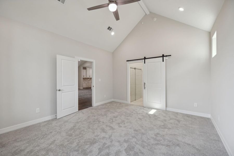 Spacious, unfurnished interior of a new home in , Livingston (Image 16).
