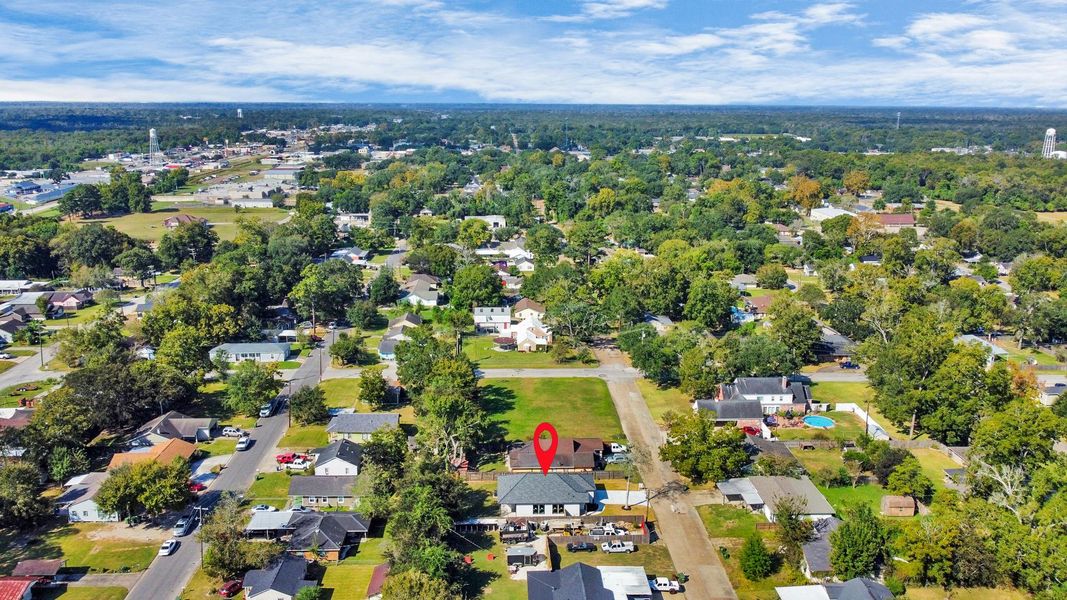 Front exterior of a new home in , Liberty, TX, highlighting curb appeal (Image 1). Front exterior of a new home in , Liberty, TX, highlighting curb appeal (Image 1).