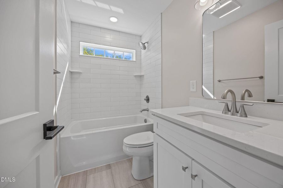 29-web-or-mls-6S8A5041