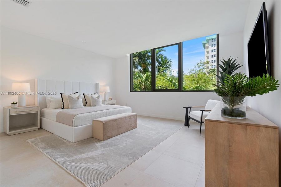 Furnished interior view inside a new home in Onda, Bay Harbor Islands (Image 8). Furnished interior view inside a new home in Onda, Bay Harbor Islands (Image 8).