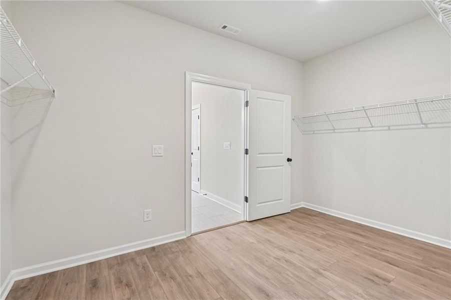 Spacious, unfurnished interior of a new home in Waterside, Peachtree Corners (Image 50).