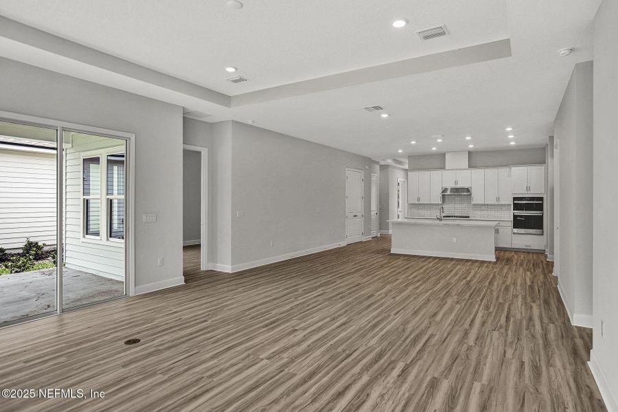 Image 27 of a home in .