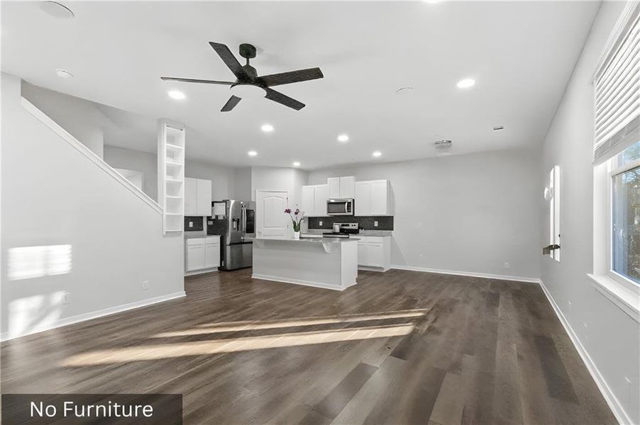 Image 73 of a home in .