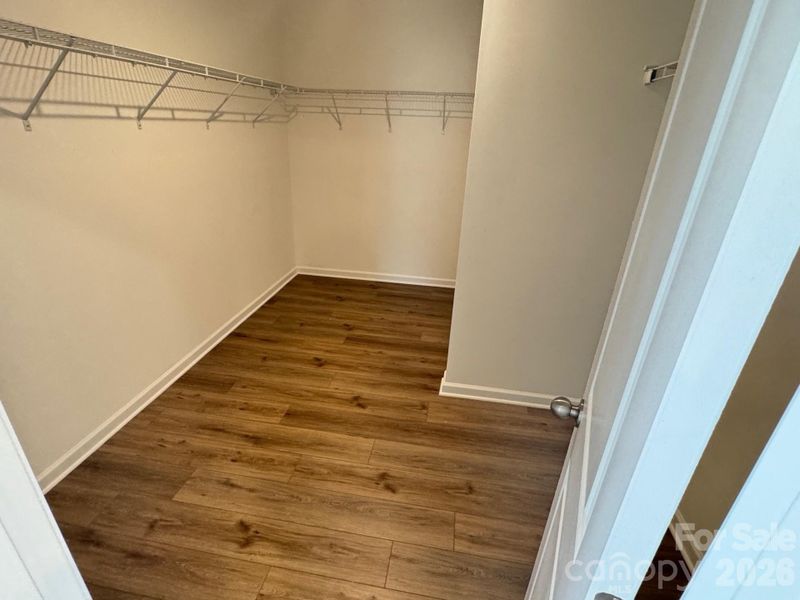 Spacious, unfurnished interior of a new home in Sullivan Farm, Statesville (Image 32).