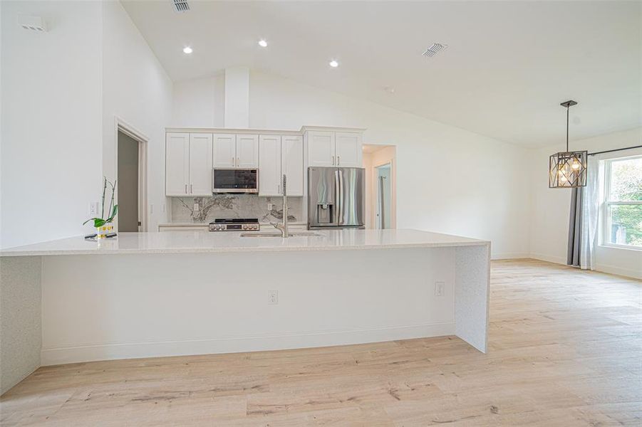 Furnished interior view inside a new home in , Spring Hill (Image 5).
