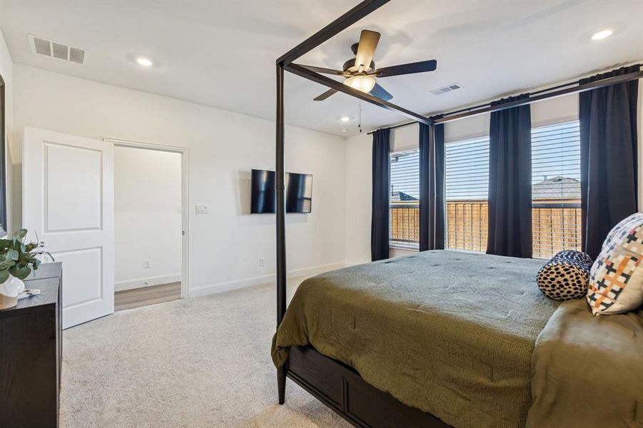 Furnished interior view inside a new home in Stoneridge, Melissa (Image 29).