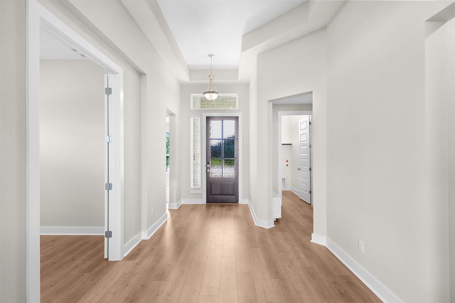 Spacious, unfurnished interior of a new home in Highland Village, Georgetown (Image 29).