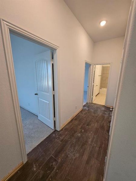 Spacious, unfurnished interior of a new home in Hillview Addition, Decatur (Image 7).
