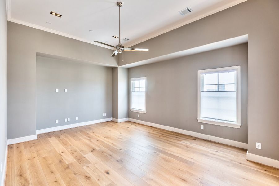 Spacious, unfurnished interior of a new home in Austin Modern Lofts at Mueller, Austin (Image 28).