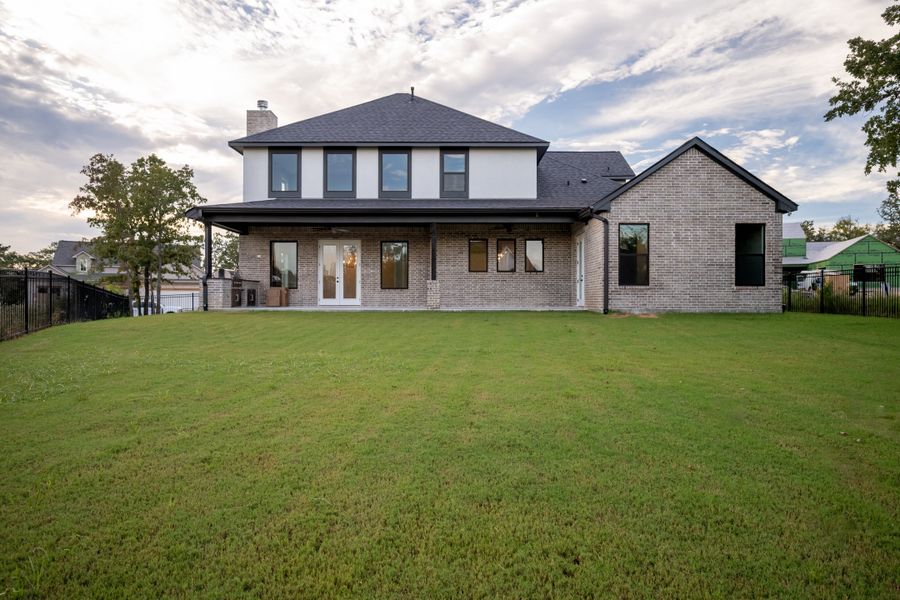 Representative exterior details of a home built from the The Stella by Reece Homes in Traditions, Bryan (Image 35).