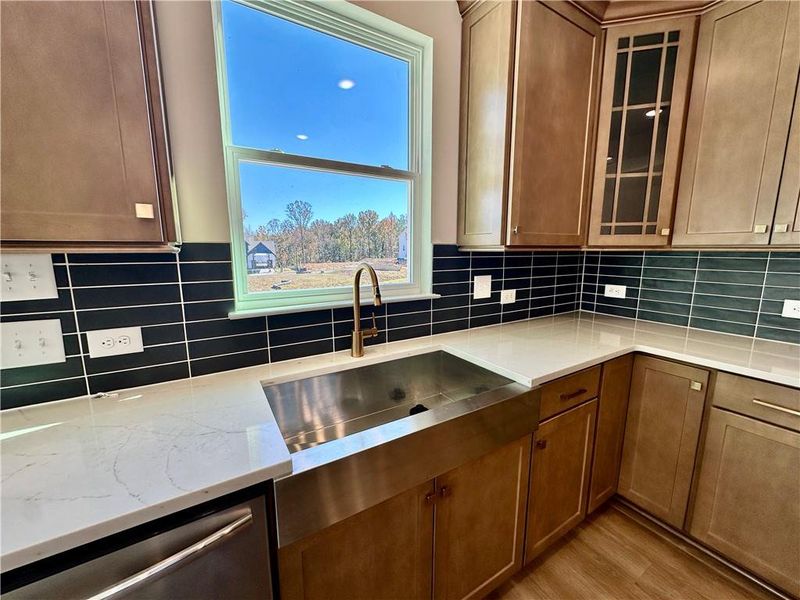 Furnished interior view inside a new home in Twin Lakes, Hoschton (Image 10).