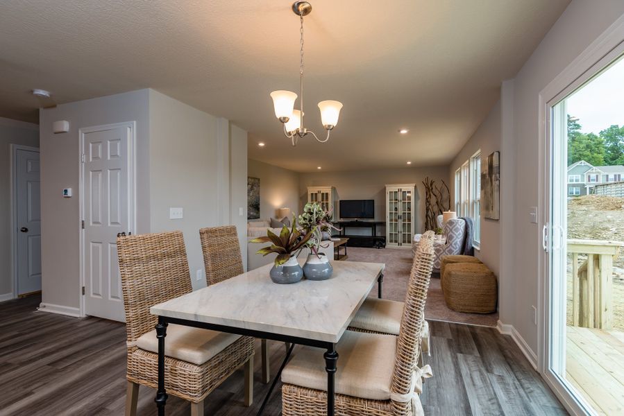 Representative furnished interior of a home built from the Cumberland by Fischer Homes in Bridle Run, Louisville (Image 11).