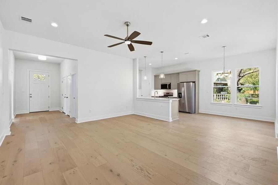 Spacious, unfurnished interior of a new home in , Boyd (Image 31).