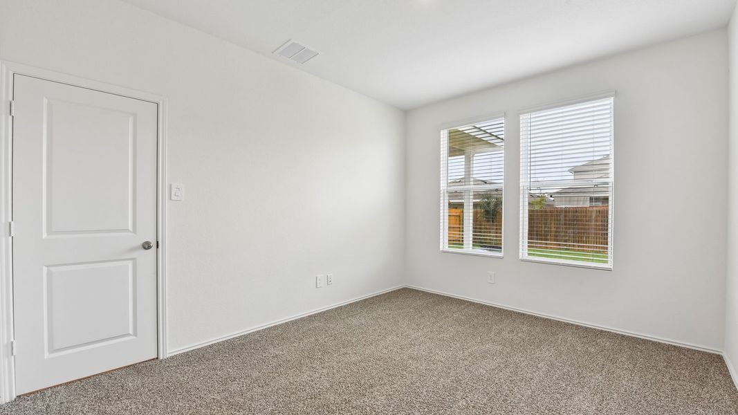 Spacious, unfurnished interior of a new home in Wayside, Uhland (Image 32). Spacious, unfurnished interior of a new home in Wayside, Uhland (Image 32).