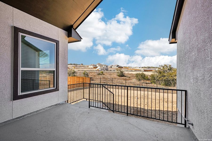 Exterior details and patio area of a home in Meyer Ranch, New Braunfels (Image 27).