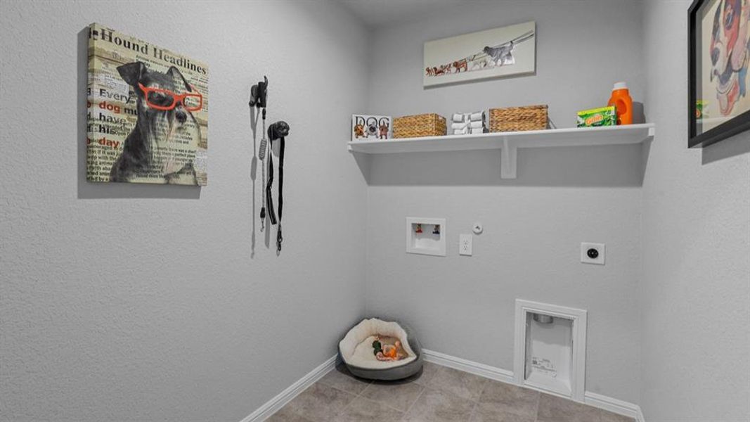 Furnished interior view inside a new home in Rosewood at Beltmill, Fort Worth (Image 19). Furnished interior view inside a new home in Rosewood at Beltmill, Fort Worth (Image 19).