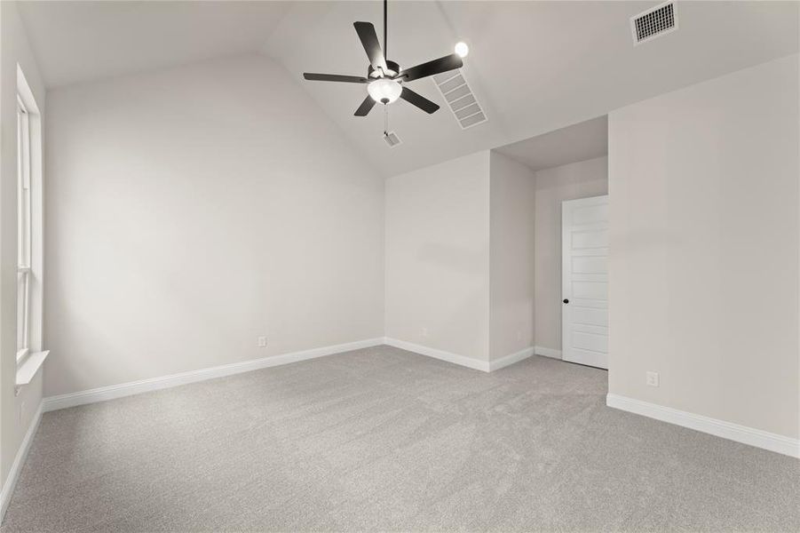 Spacious, unfurnished interior of a new home in Talia, Mesquite (Image 34). Spacious, unfurnished interior of a new home in Talia, Mesquite (Image 34).