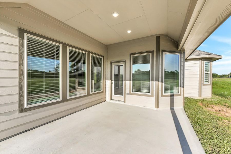 Spacious, unfurnished interior of a new home in Barton Place, Cleveland (Image 25). Spacious, unfurnished interior of a new home in Barton Place, Cleveland (Image 25).