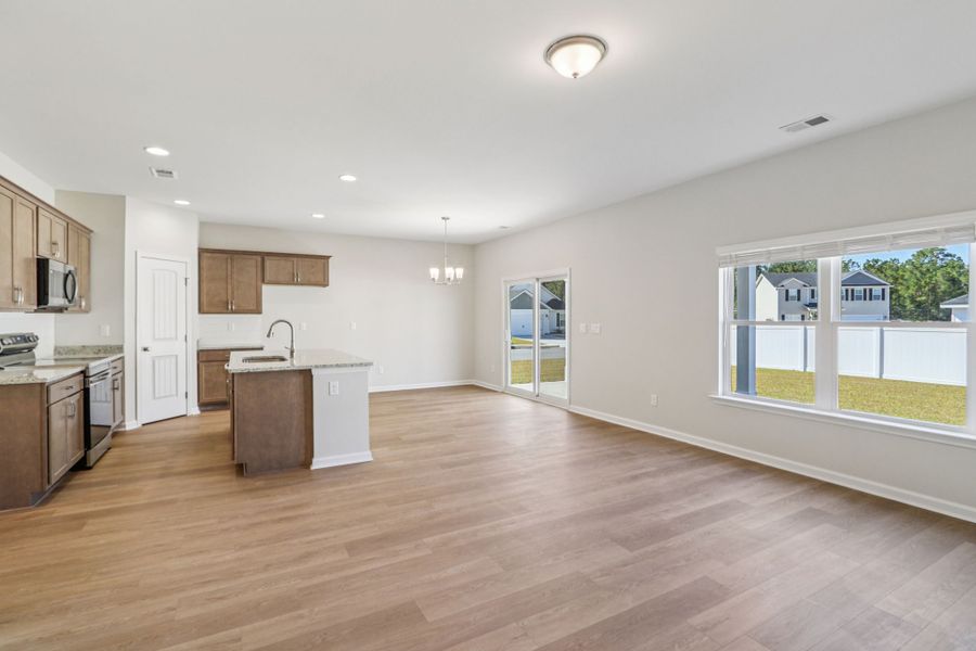 Spacious, unfurnished interior of a new home in Hayden Pointe, St. Marys (Image 25). Spacious, unfurnished interior of a new home in Hayden Pointe, St. Marys (Image 25).