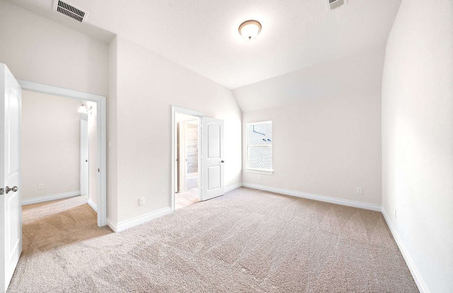 Representative unfurnished interior of a home built from the 3300 by Ravenna Homes in Bridgeland 50′, Cypress (Image 42).
