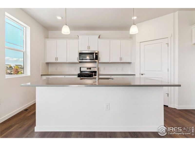 Furnished interior view inside a new home in Vista Meadows, Fort Lupton (Image 5). Furnished interior view inside a new home in Vista Meadows, Fort Lupton (Image 5).