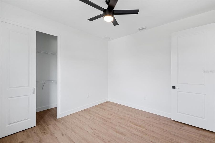 Spacious, unfurnished interior of a new home in , North Port (Image 32).