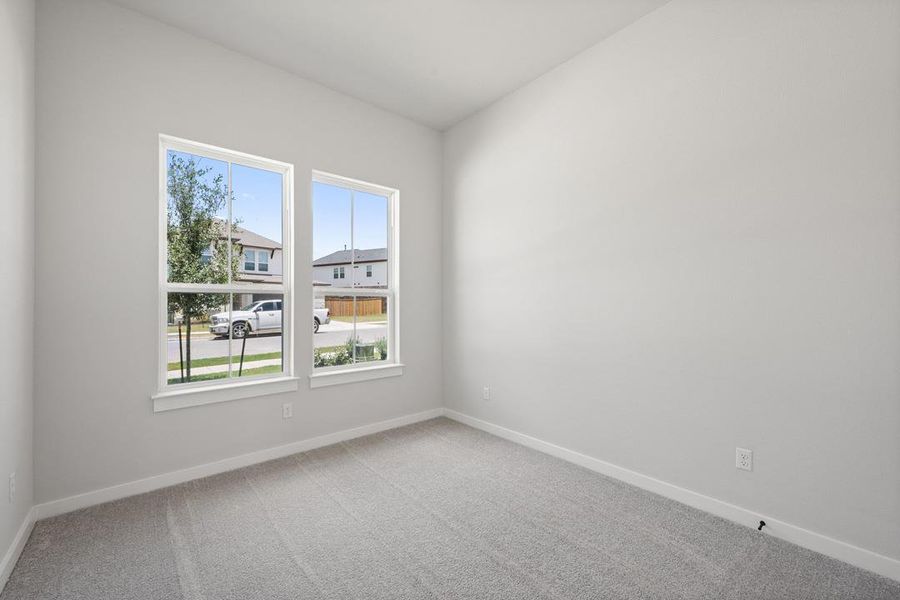 Spacious, unfurnished interior of a new home in Heritage, Dripping Springs (Image 17).