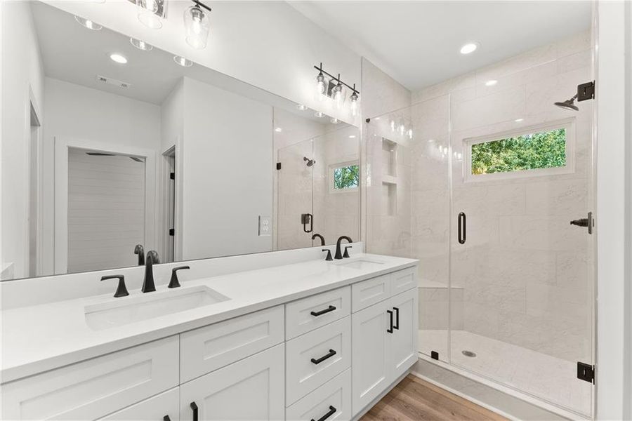 Furnished interior view inside a new home in , Gainesville (Image 5).