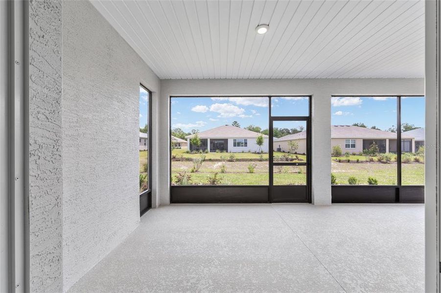 Exterior details and patio area of a home in , Ocala (Image 24).