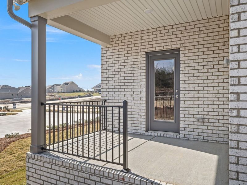 Exterior details and patio area of a home in Benders Cove, Mount Juliet (Image 22).