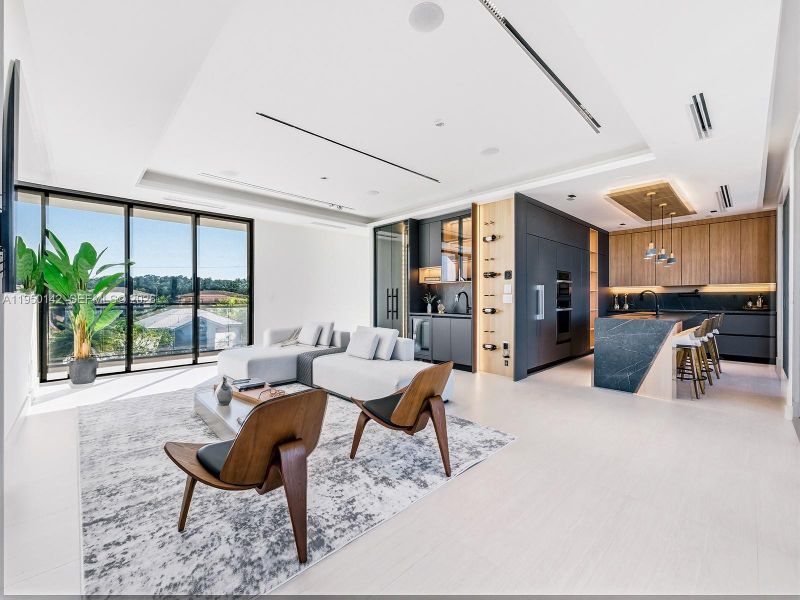 Image 18 of a home in .