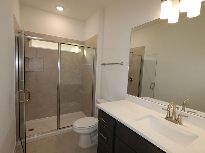 Furnished interior view inside a new home in Edgewood, Leander (Image 5).