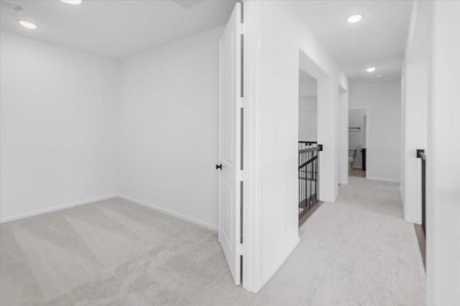 Spacious, unfurnished interior of a new home in Jordan Ranch 70′ Lots, Fulshear (Image 36). Spacious, unfurnished interior of a new home in Jordan Ranch 70′ Lots, Fulshear (Image 36).