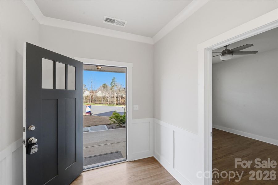 Spacious, unfurnished interior of a new home in , Charlotte (Image 16).