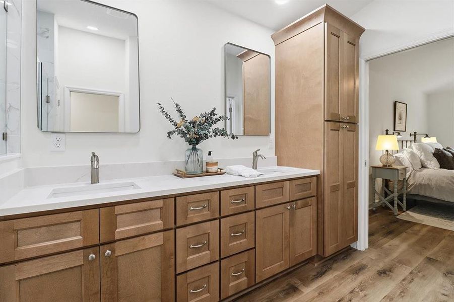 Furnished interior view inside a new home in , Crystal River (Image 19).
