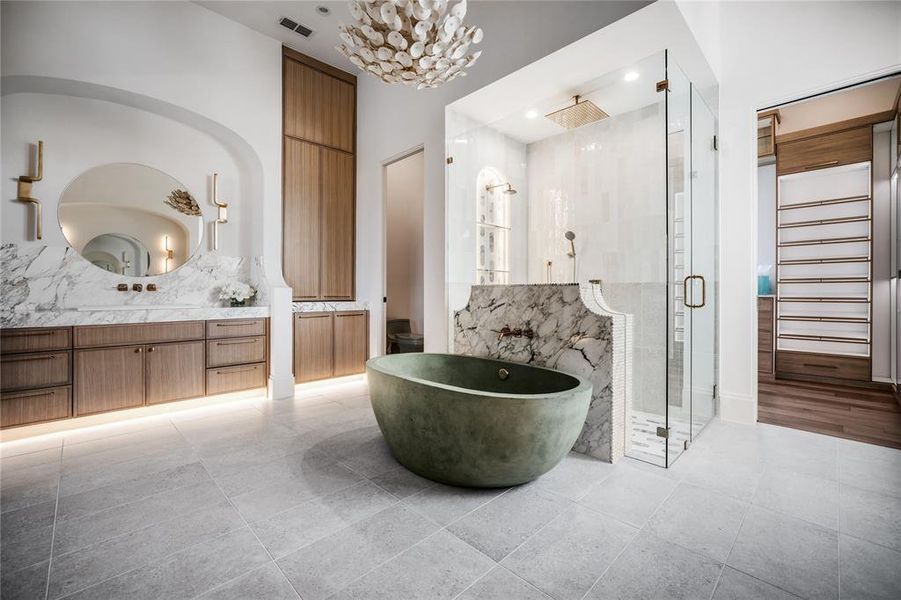 Furnished interior view inside a new home in , Southlake (Image 16).