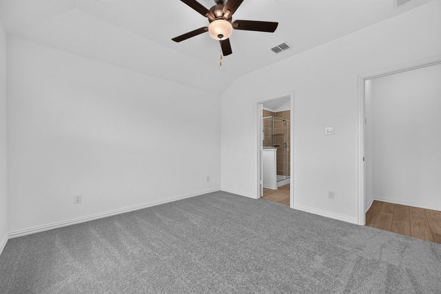 Spacious, unfurnished interior of a new home in River Ridge, Crandall (Image 21).