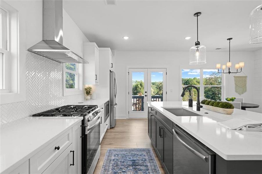 Furnished interior view inside a new home in King's Landing, Hapeville (Image 24).