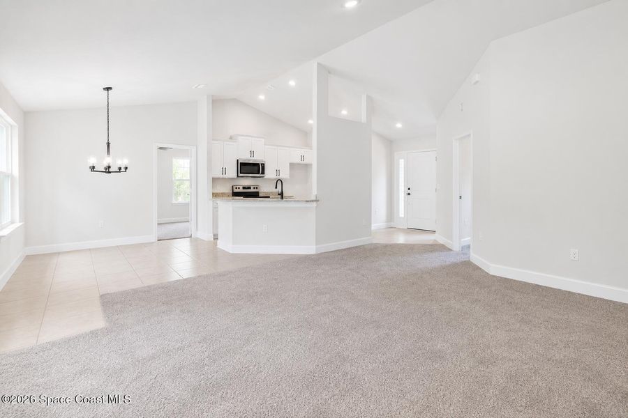 Spacious, unfurnished interior of a new home in Palm Bay, Palm Bay (Image 7).